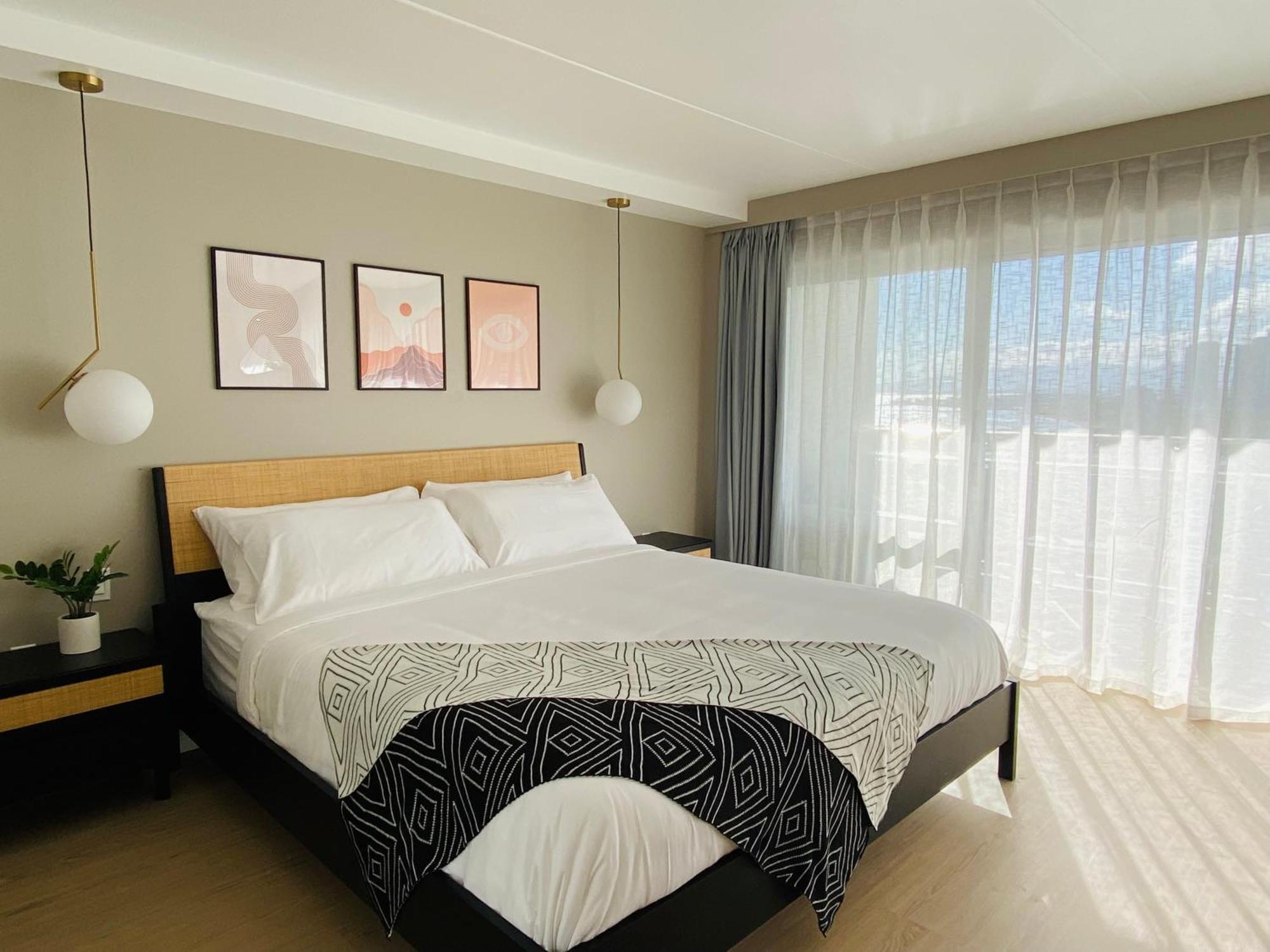 Panoramic Oceanview Resort - Full Kitchen In Each Room, 2 Swimming Pools, Onsite Restaurants, Fireworks Every Friday Honolulu Exterior foto